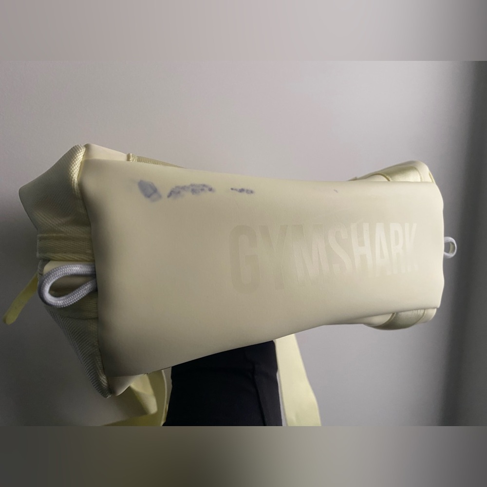 Gymshark Everyday Mini Bag - Picture 4 of 7